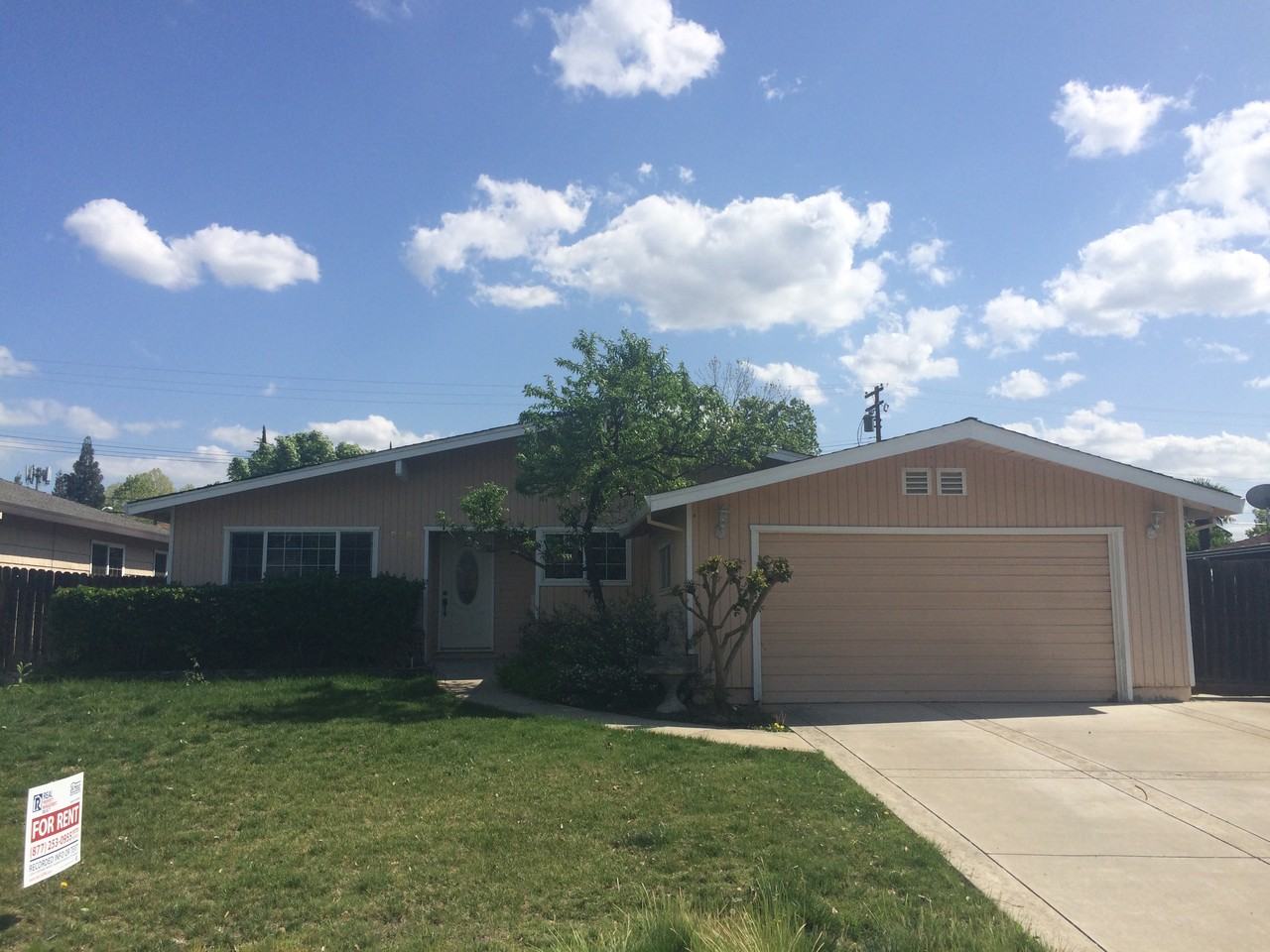 219 Dawnridge Rd - Photo 2 of 21