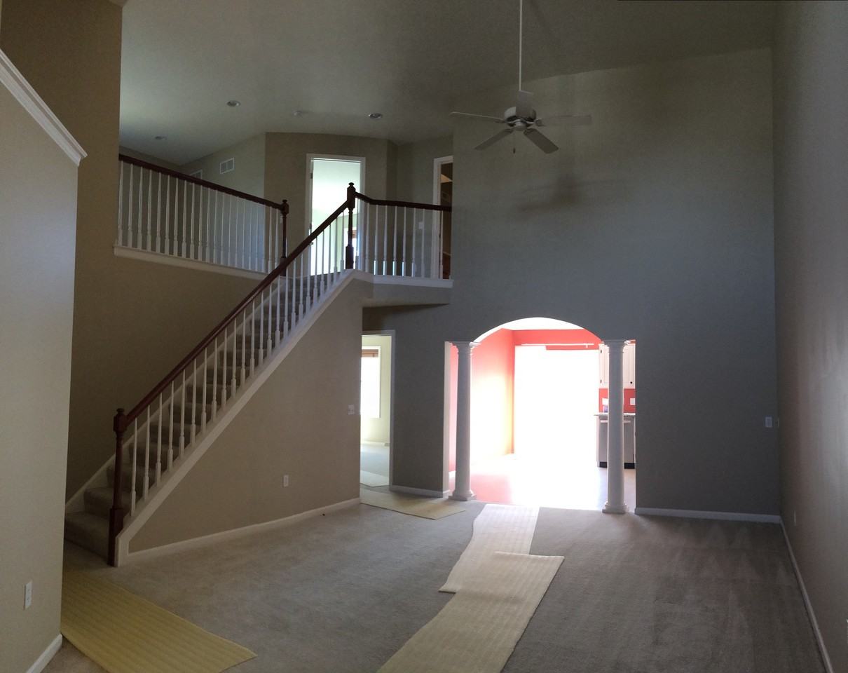 110 Farmington Way - Photo 2 of 14