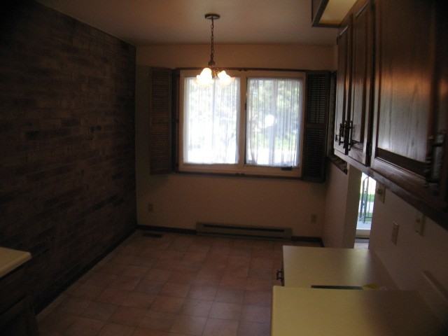 2141 Chautard Dr - Photo 3 of 12