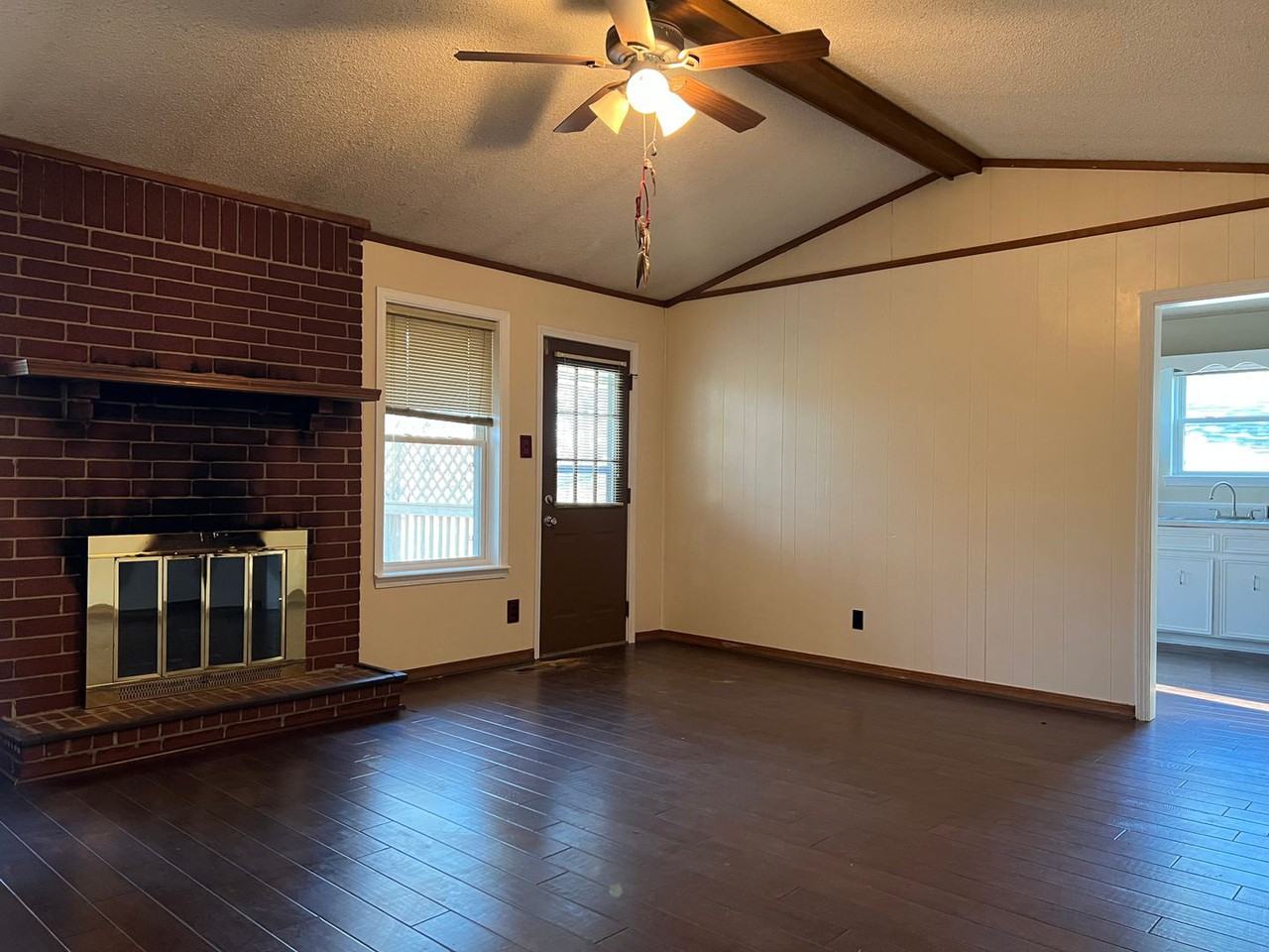 3902 Sam Peck Rd - Photo 7 of 10