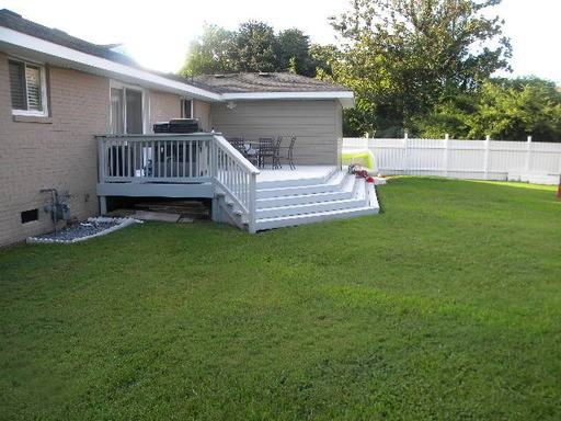 8110 Pace Rd - Photo 2 of 10