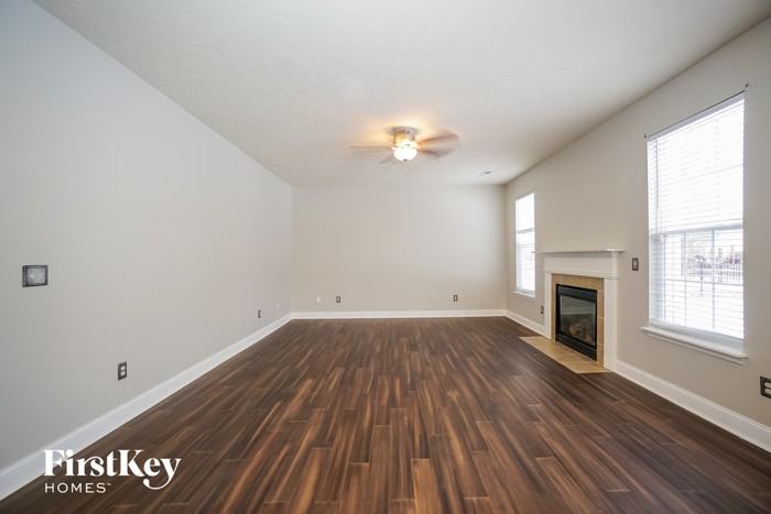 3168 Woodhaven Way - Photo 2 of 15