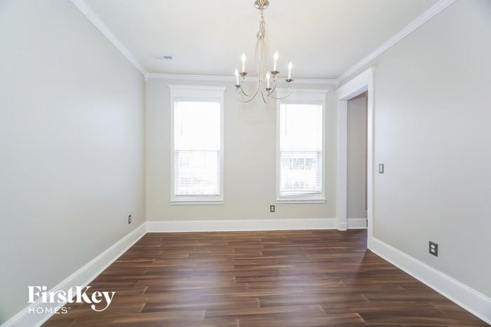 3168 Woodhaven Way - Photo 3 of 15