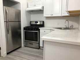 34 Cunard St - Photo 1 of 1