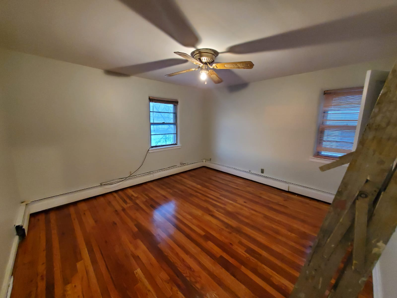 68 Ludlow St - Photo 3 of 5