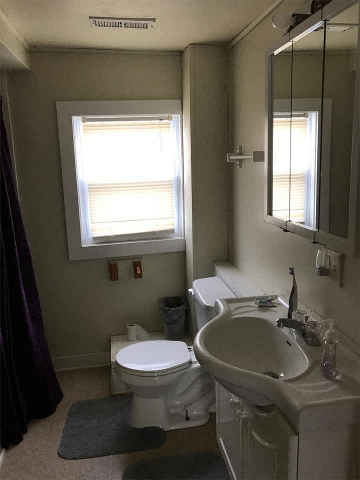 1510 10th St #1 - Photo 2 of 5