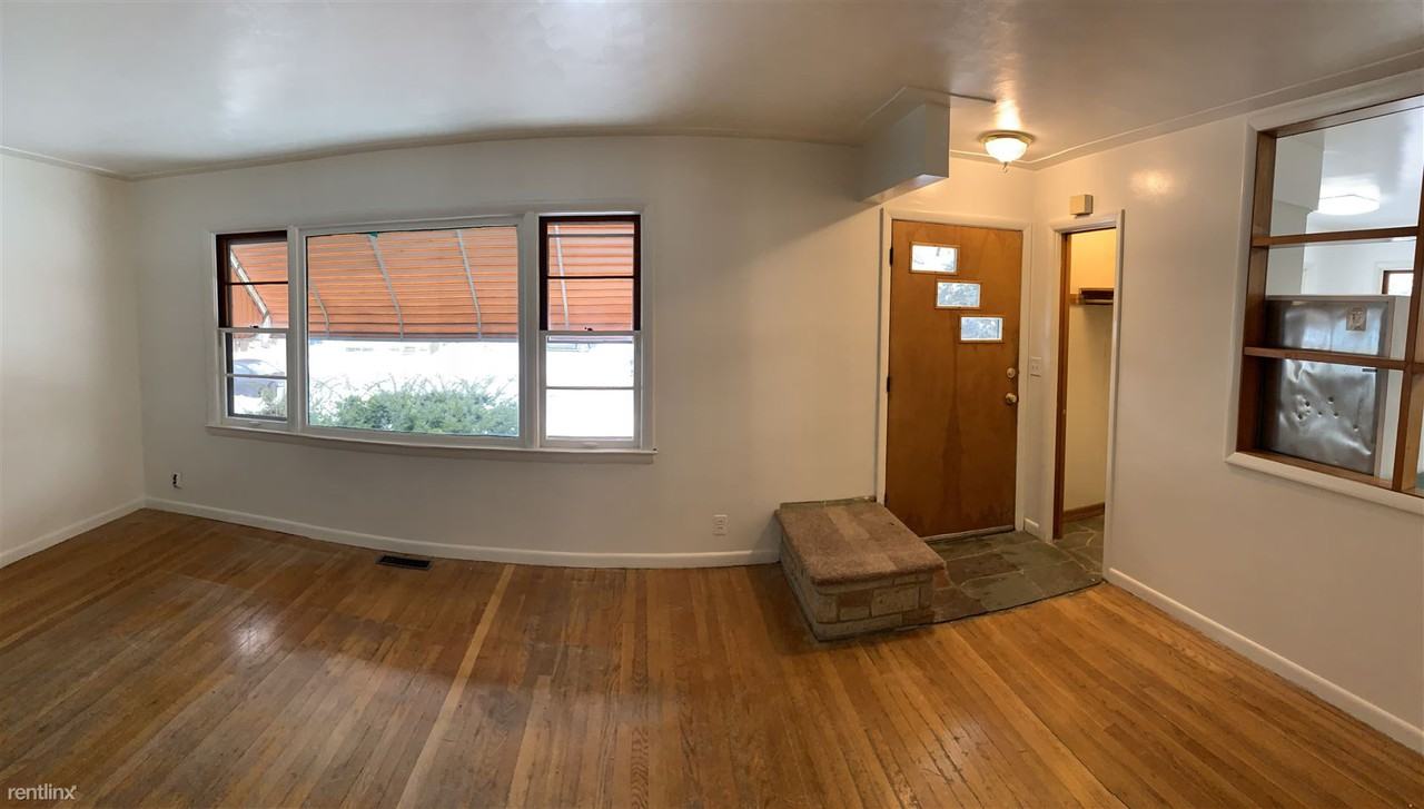 348 Mayfield Ave Ne - Photo 3 of 23