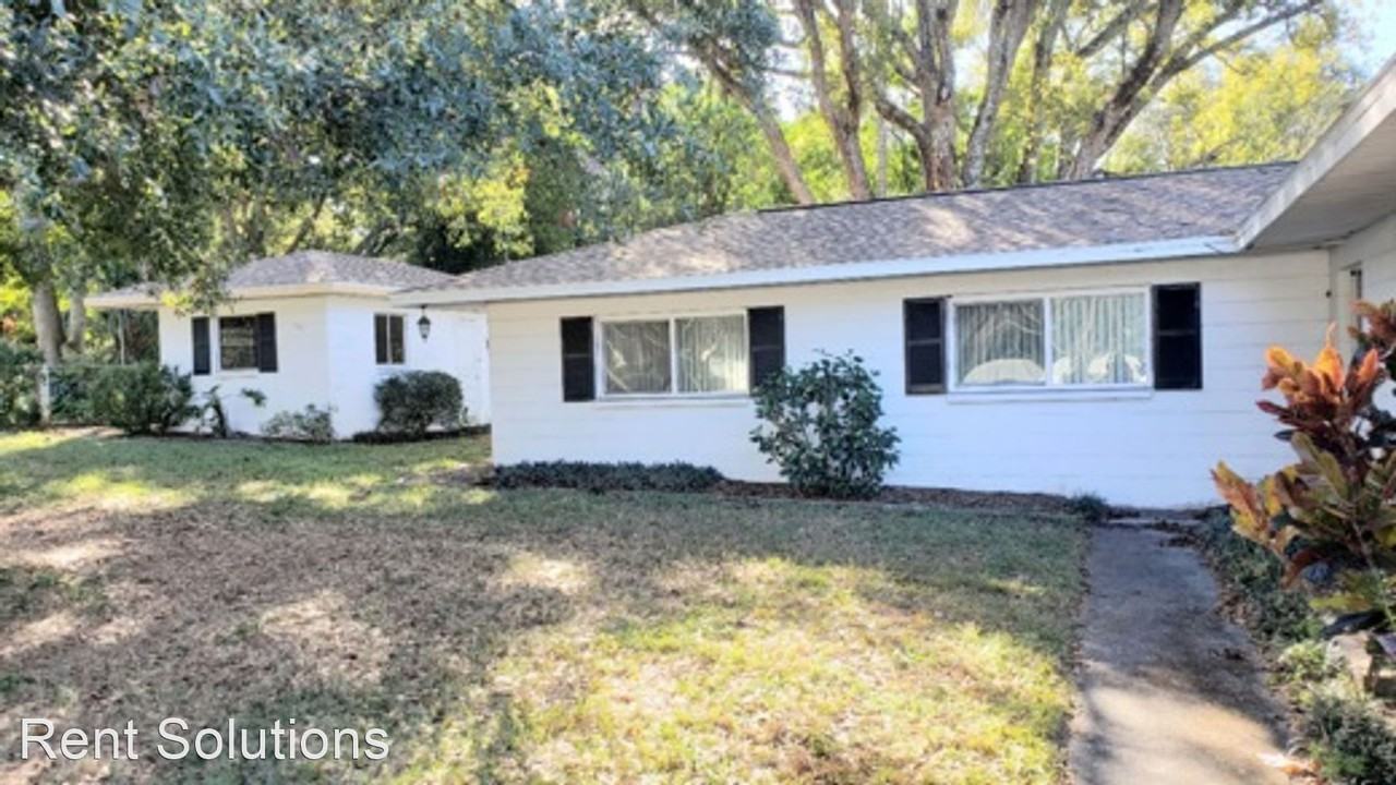 621 Sunset Dr - Photo 2 of 21