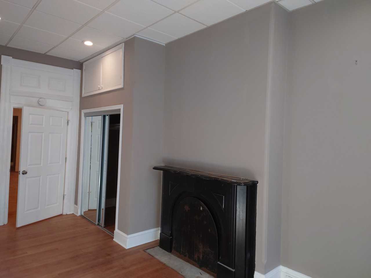 1207 John Street #A - Photo 2 of 6