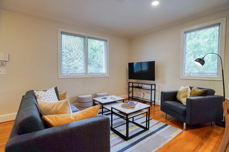 5538 Rushhill St #4 - Photo 3 of 11