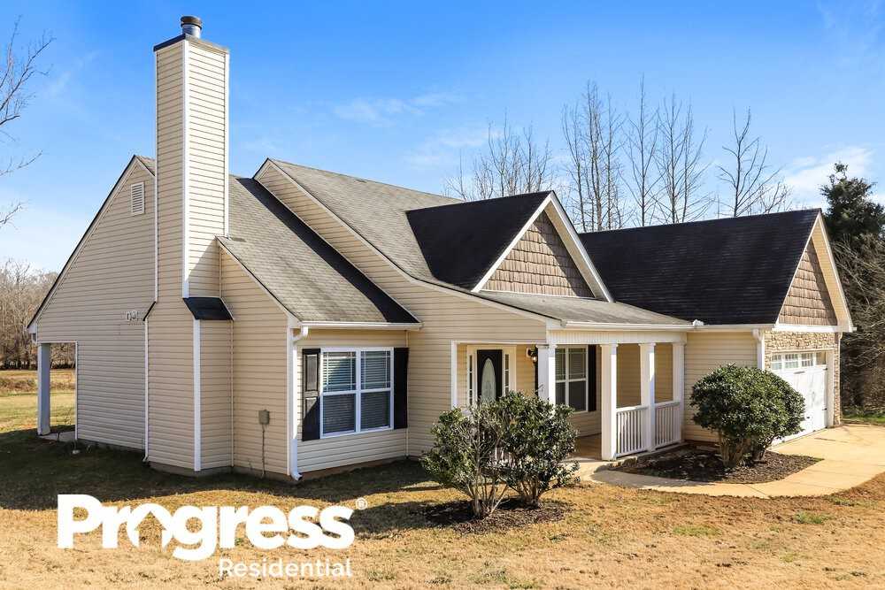166 Kennedy Ln - Photo 3 of 16