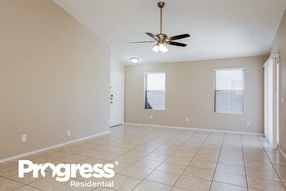 11986 W Dos Rios Dr - Photo 3 of 21