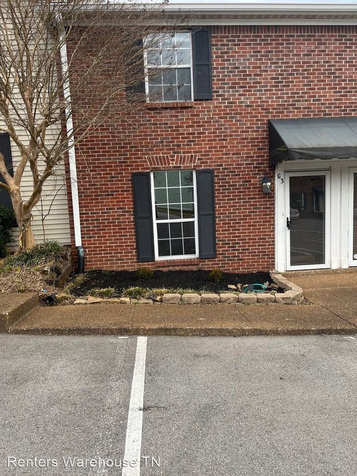 200 Royal Oaks Blvd #G3