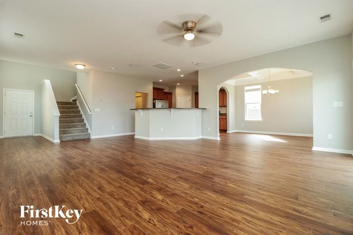 171 Charlesfort Way - Photo 3 of 15