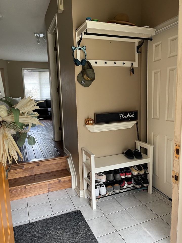 20 Highmont Court - Photo 2 of 10