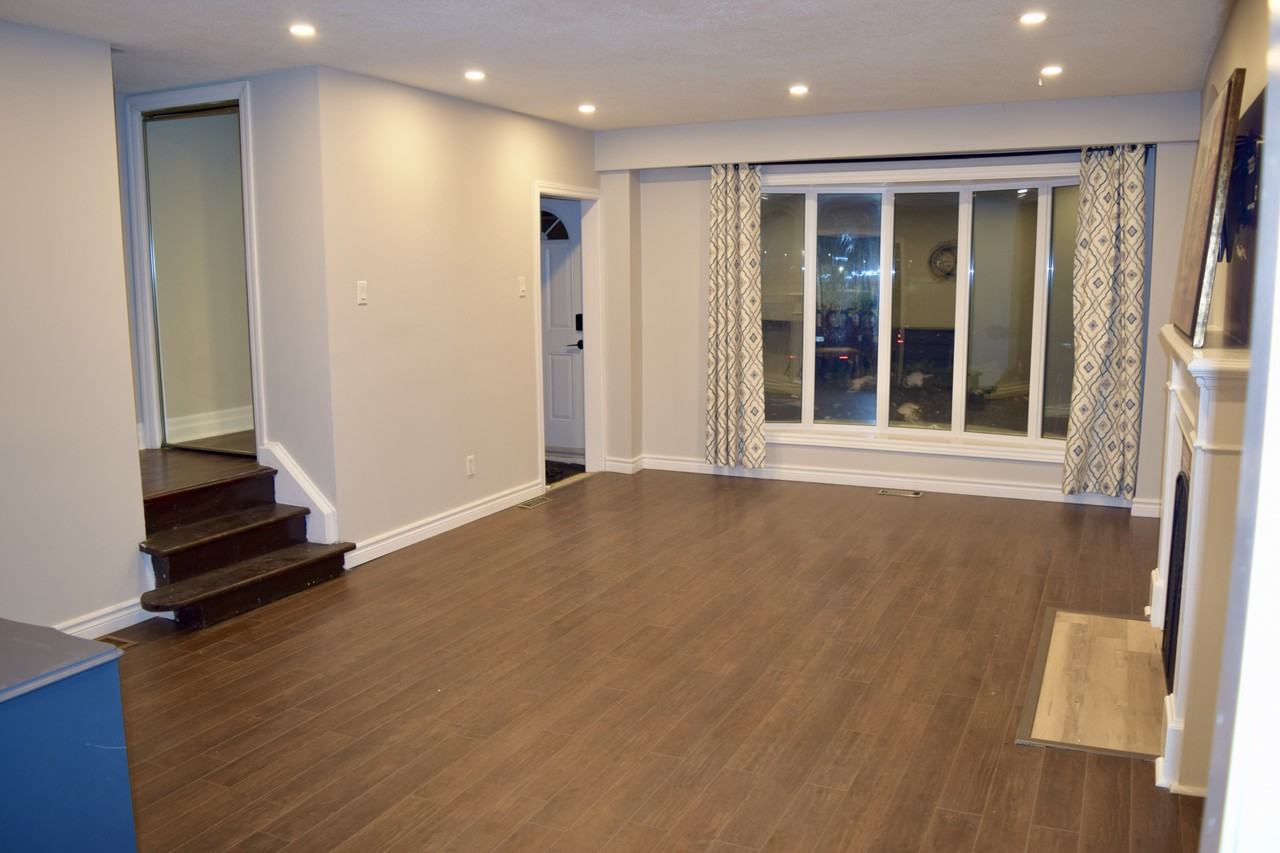 60 Guildwood Walk - Photo 3 of 22