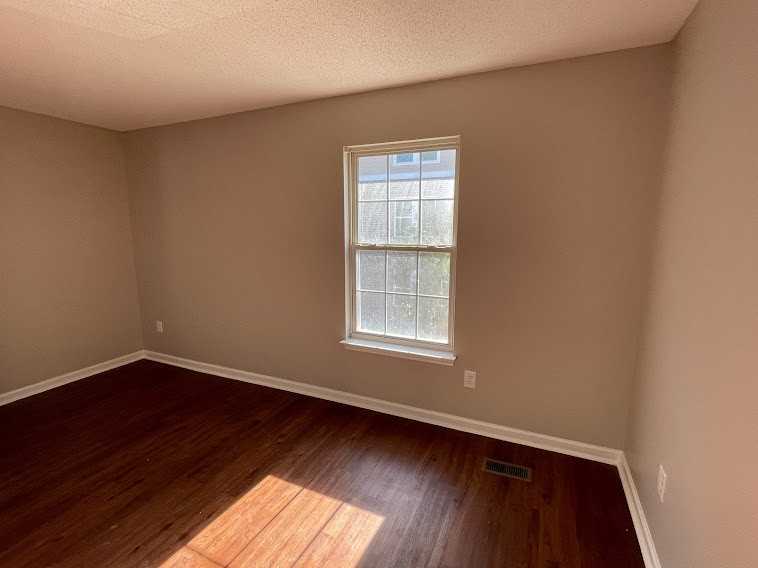 6712 Bryant St Apt D - Photo 5 of 21