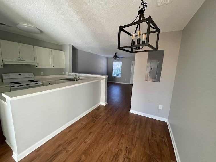 6718 Bryant St - Photo 3 of 10