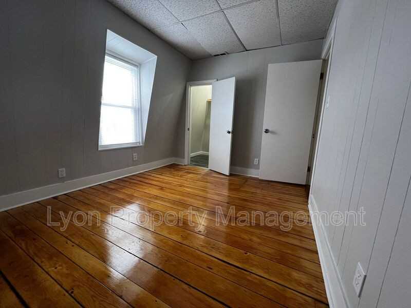 79 Summer St #3L - Photo 6 of 8