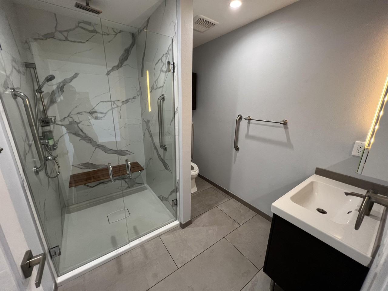 2298 Termino Ave #A - Photo 6 of 9