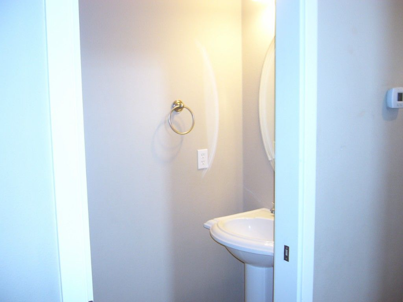 5115 Balustrade Boulevard Southeast - Photo 5 of 13