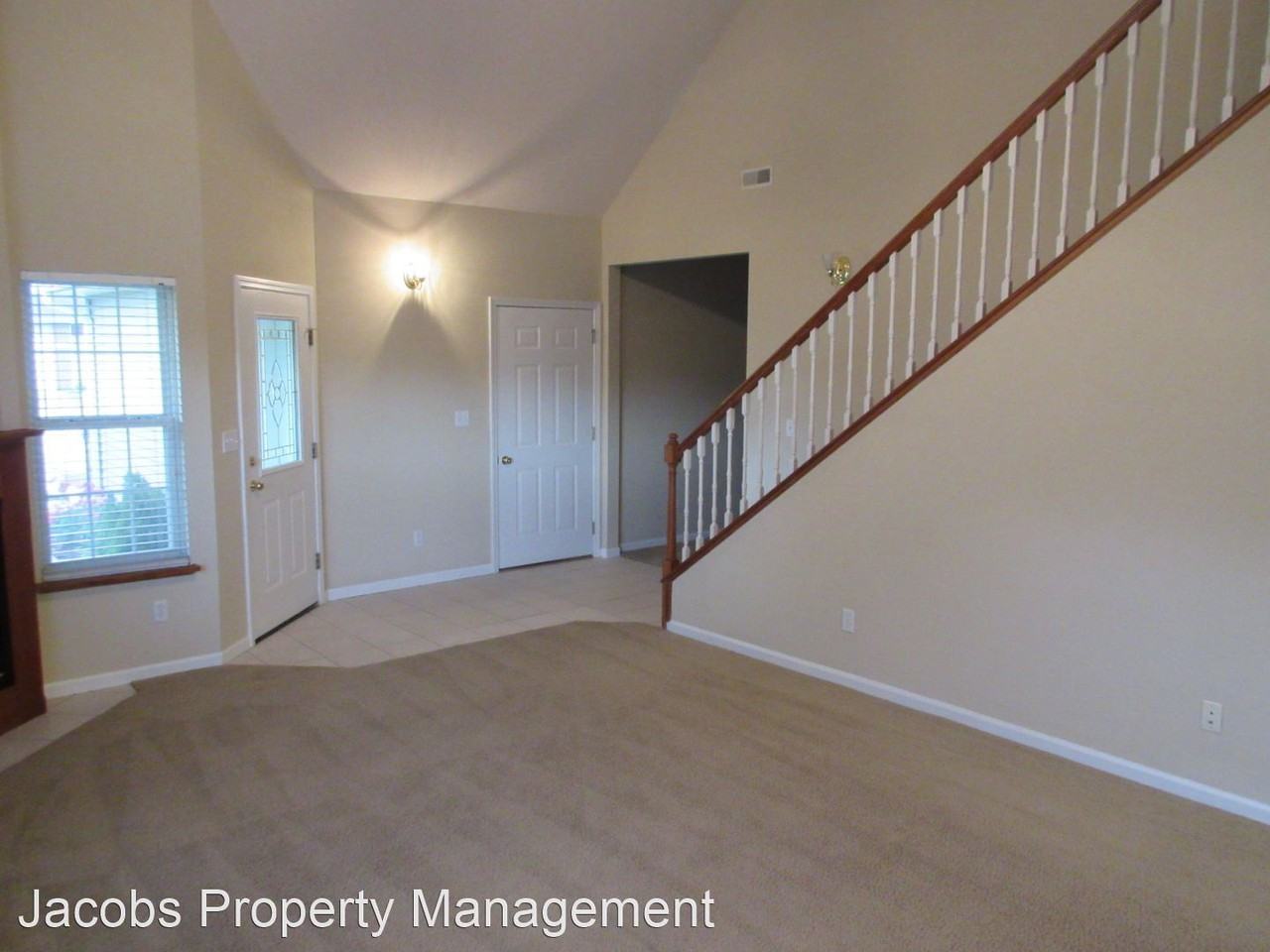 3250 Wind River Cir - Photo 2 of 17