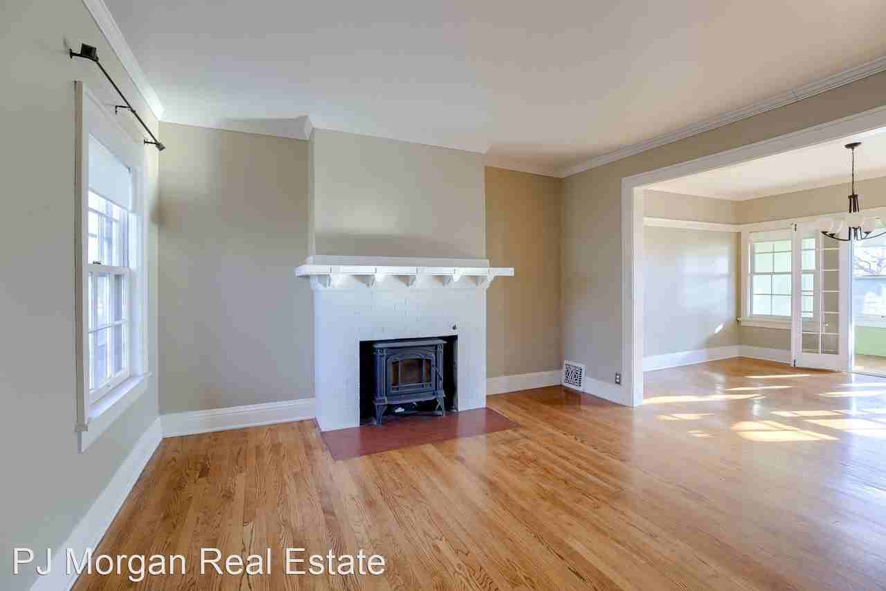 3521-23 Hawthorne Ave - Photo 2 of 21