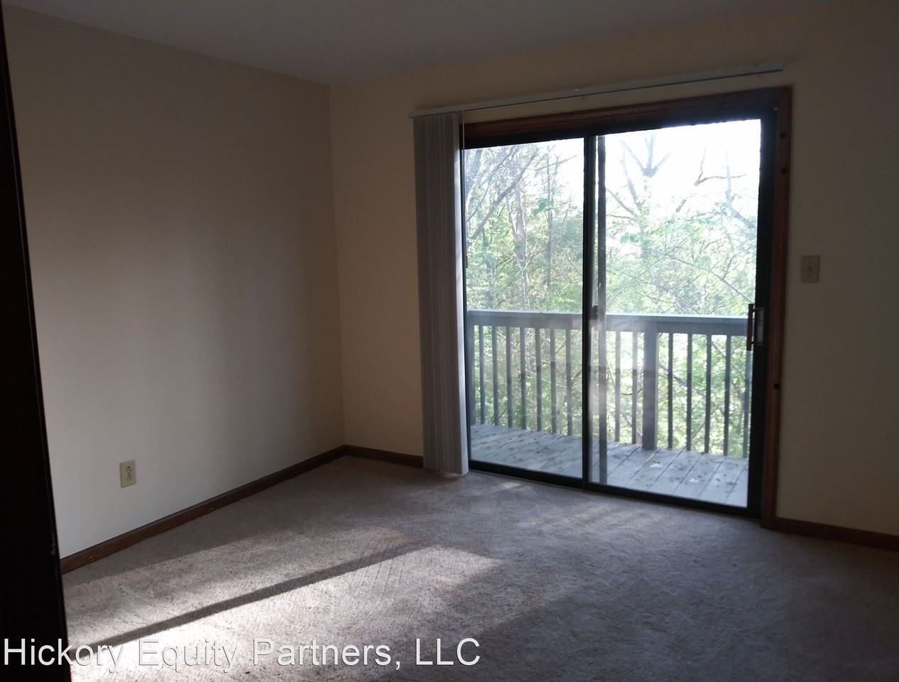 Hickory Apartments-1090 7th Ave NW - Photo 3 of 8