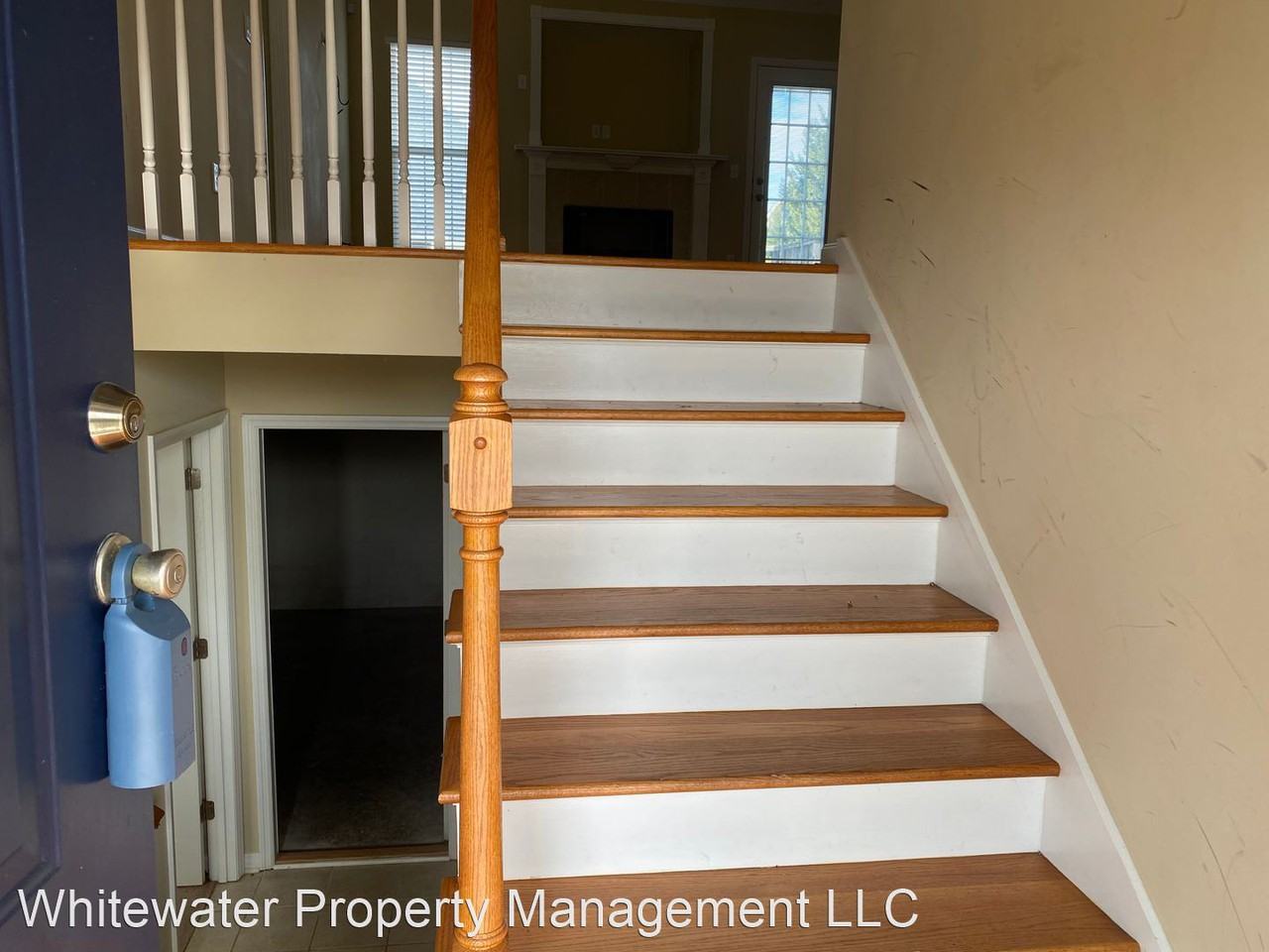 5755 Caney Ridge Cir - Photo 3 of 33