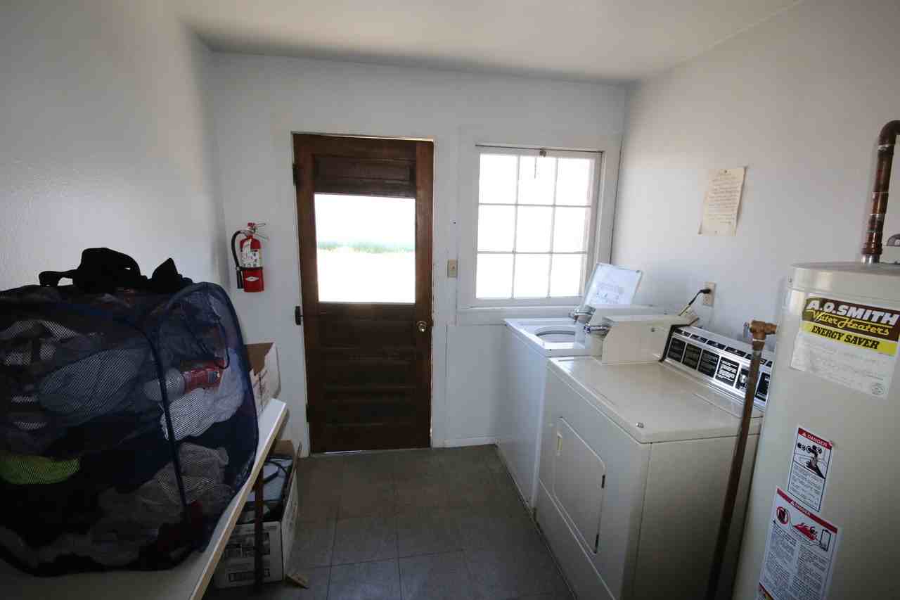 1958 Beck Ave - Photo 3 of 3