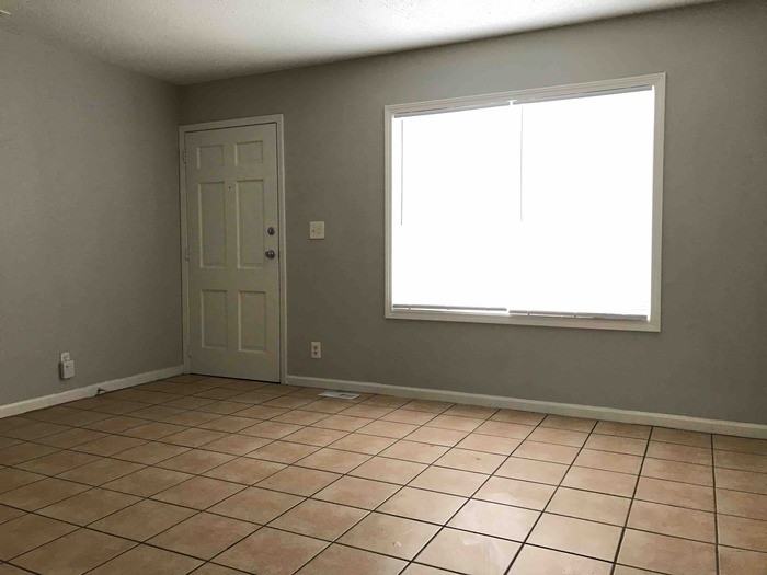3637 Welch Dr - Photo 2 of 13