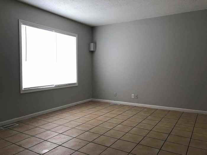 3637 Welch Dr - Photo 3 of 13