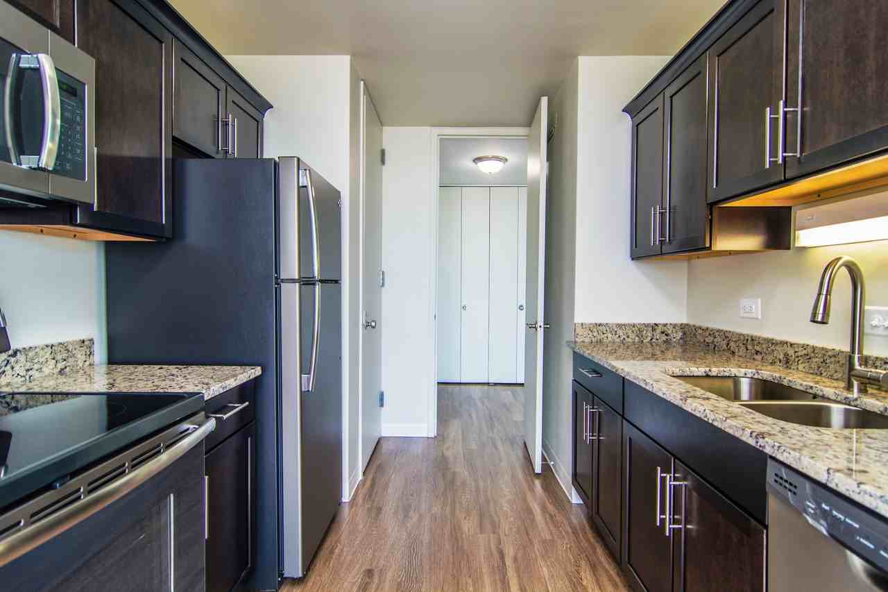 Lafayette Towers - Photo 6 of 50