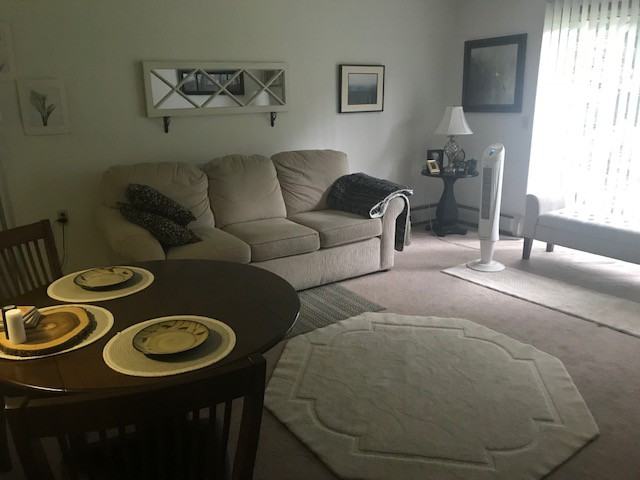 Pine Knoll Apartments - Photo 3 of 12