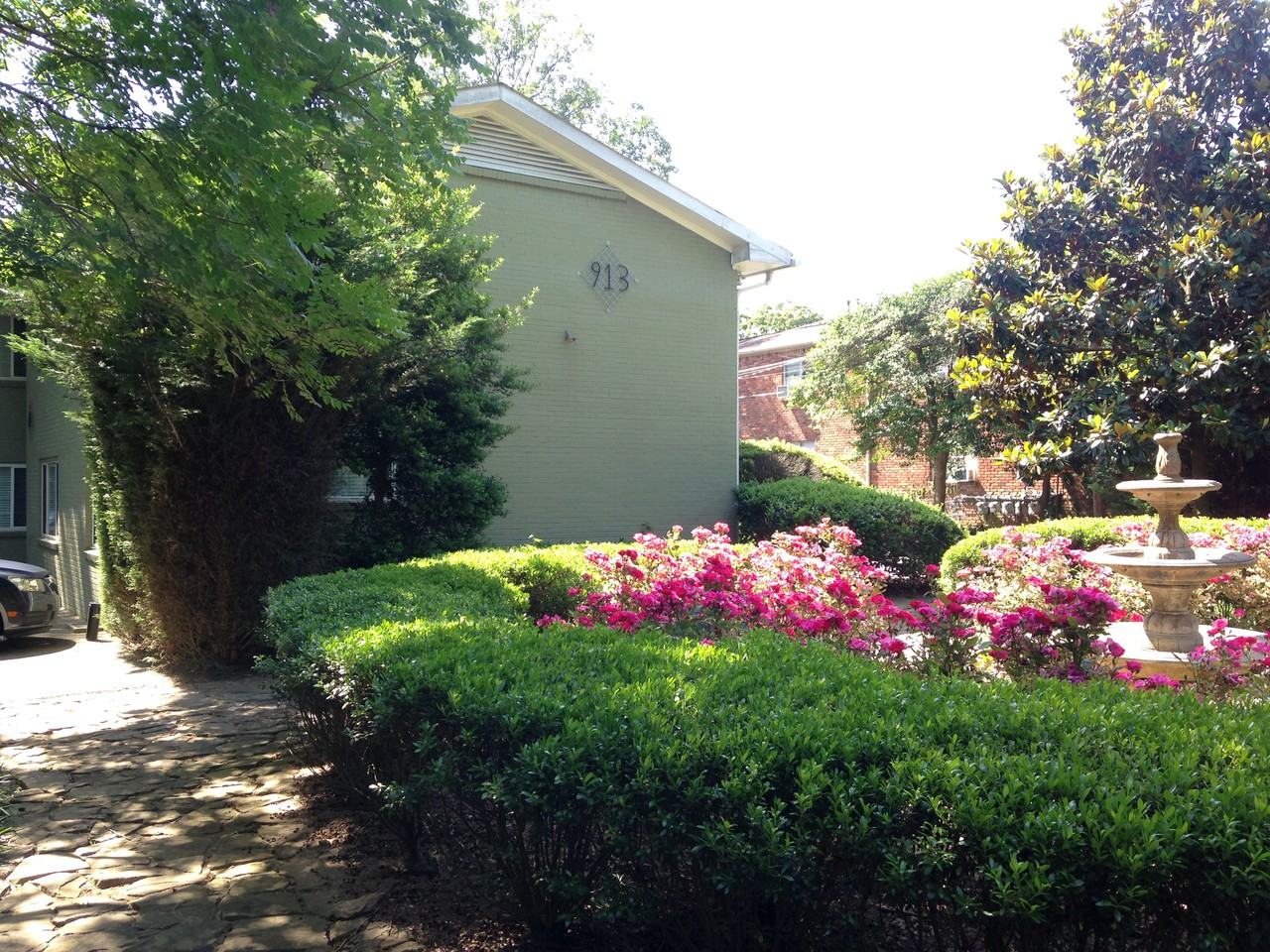 Briarcliff Apartments Druid Hills