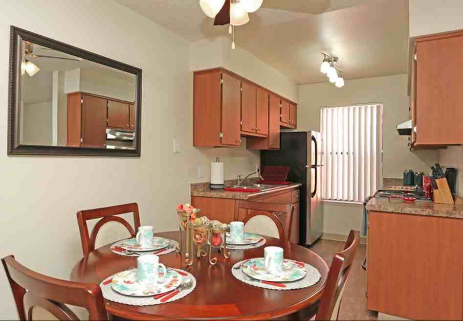 Hunter Place - Photo 2 of 22