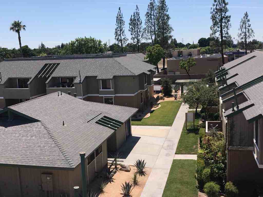 Pinewood Place - Photo 5 of 22