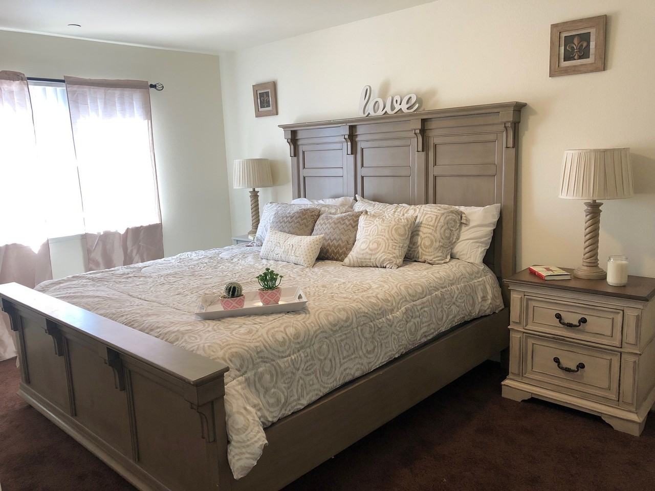 Sunset Sands - Photo 7 of 28