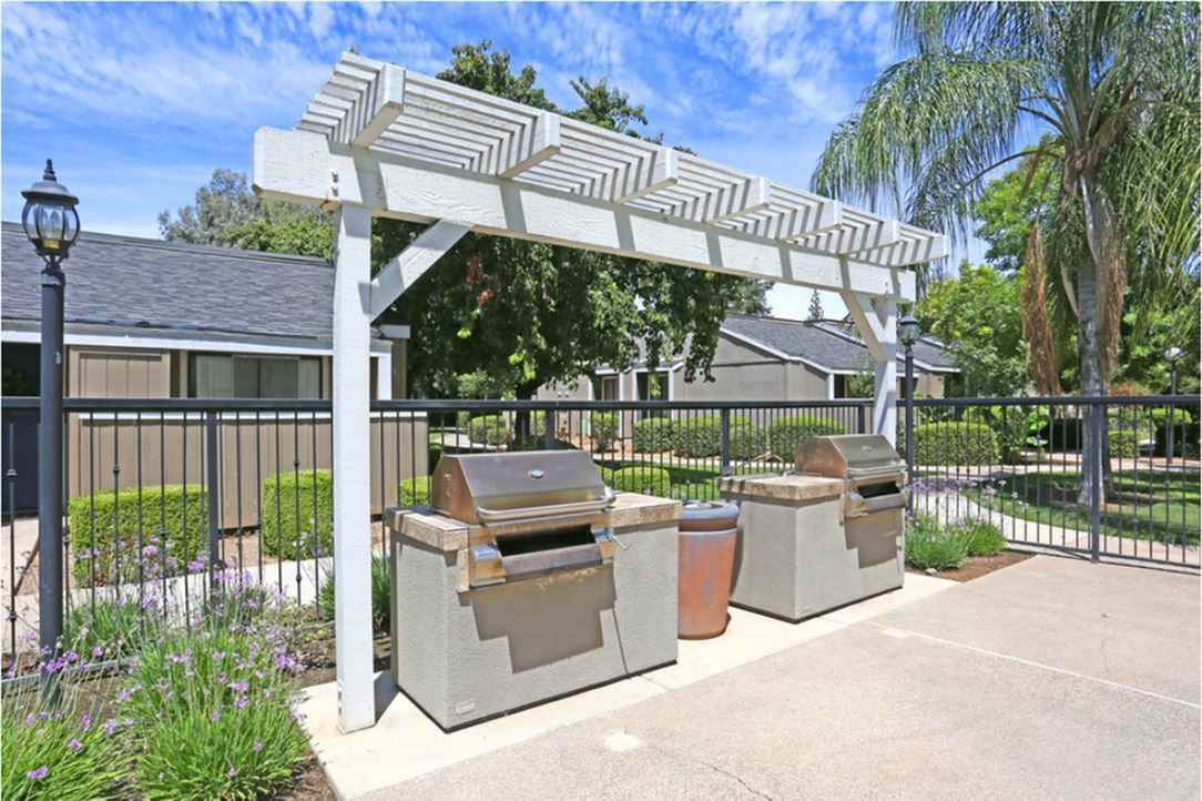 River Park Villas - Photo 7 of 38