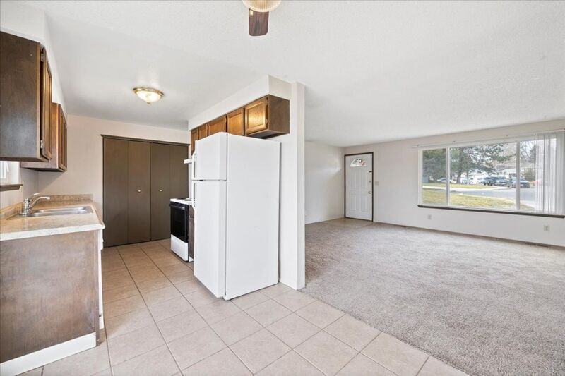 4601 Mallard Ct - Photo 3 of 11