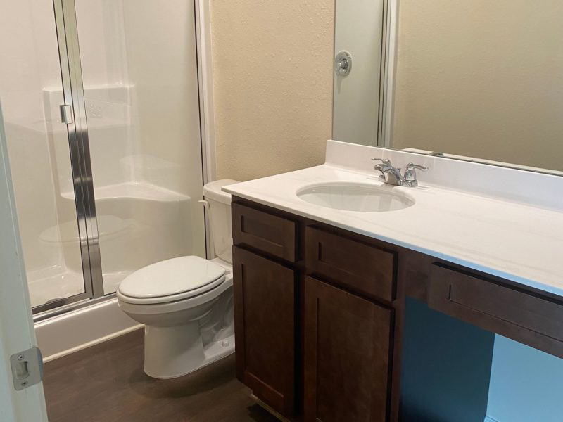 913 Highwood Ln - Photo 6 of 17