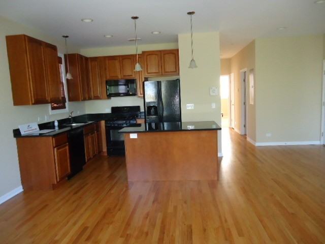 4165 S Ellis Ave #2N - Photo 3 of 9