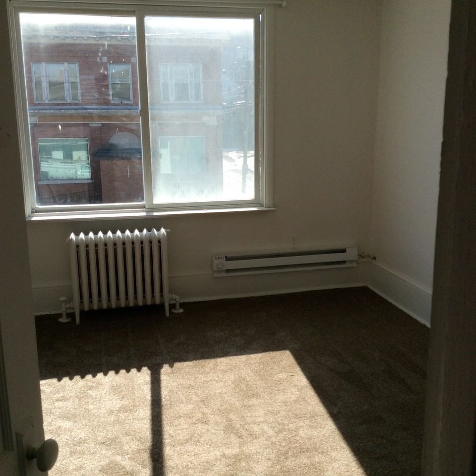 33 E 5th St #2 - Photo 3 of 4