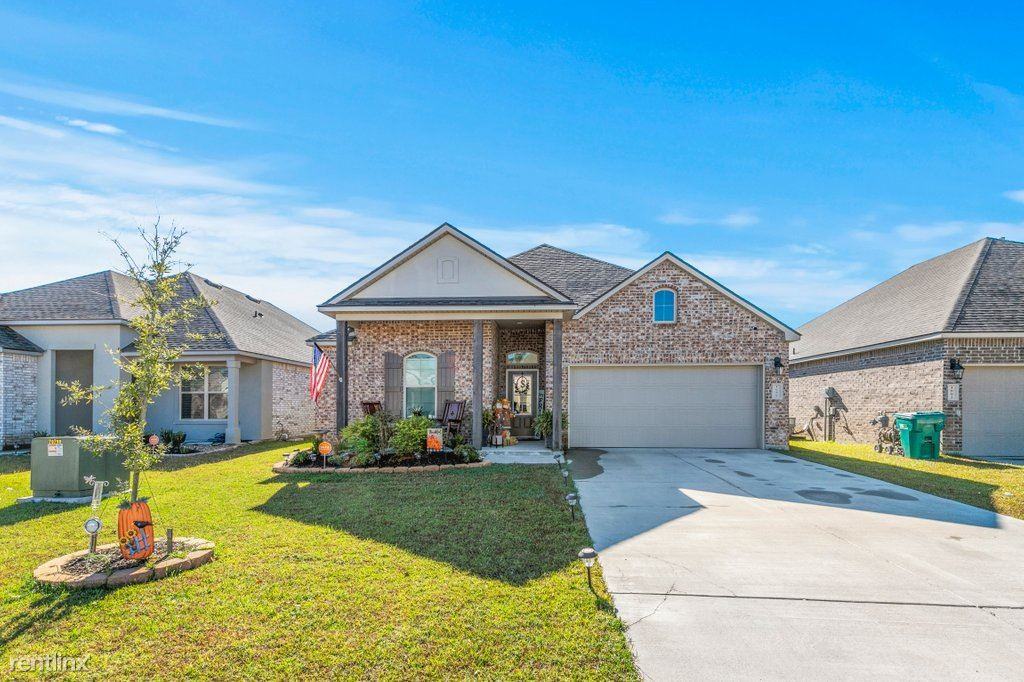 Reserve Drive, Westlake, LA 70669 4 Bedroom House for 1,900/month Zumper