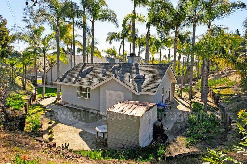 7031 Manzanita St - Photo 3 of 19