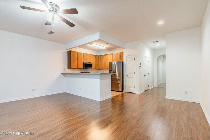 5737 Parkstone Crossing Drive - Photo 5 of 28