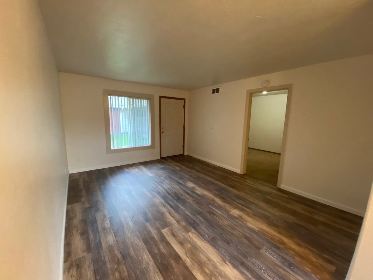 846 14th St Ne #846 - Photo 2 of 8