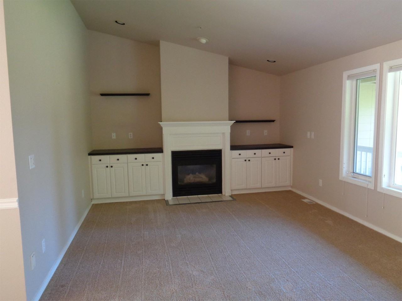 3315 8th St Nw #1 - Photo 3 of 20