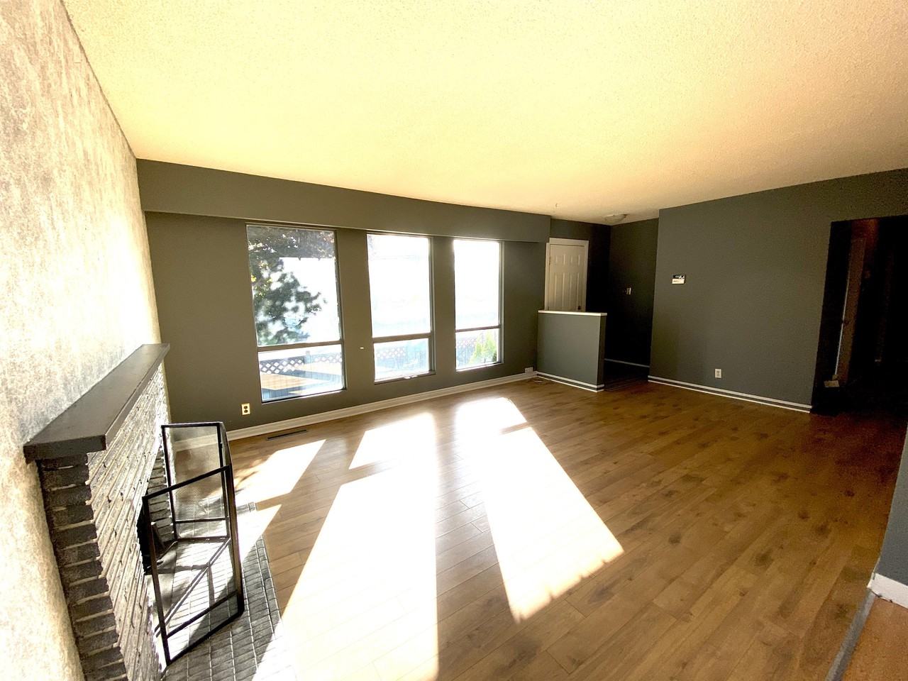 2610 10th Ave #A - Photo 3 of 20