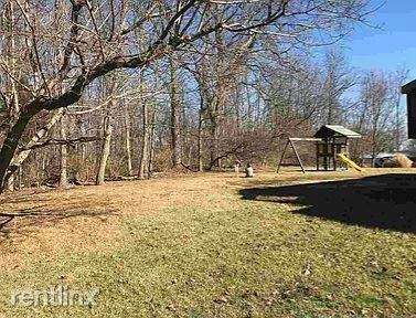 9943 Calava Ct - Photo 2 of 10